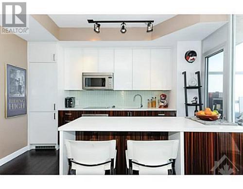 201 Parkdale Avenue Unit#708, Ottawa, ON - Indoor Photo Showing Kitchen