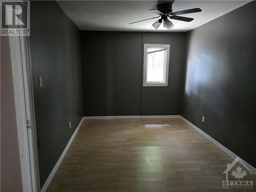 74 Boyce Avenue, Ottawa, ON - Indoor Photo Showing Other Room