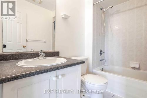 33 Saltspring Drive, Markham (Greensborough), ON - Indoor Photo Showing Bathroom