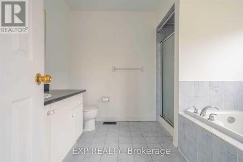 33 Saltspring Drive, Markham (Greensborough), ON - Indoor Photo Showing Bathroom