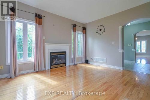 33 Saltspring Drive, Markham (Greensborough), ON - Indoor Photo Showing Living Room With Fireplace