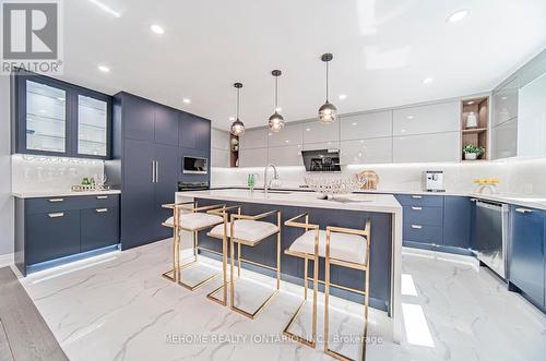 878 Silver Birch Trail, Mississauga (Clarkson), ON - Indoor Photo Showing Kitchen With Upgraded Kitchen