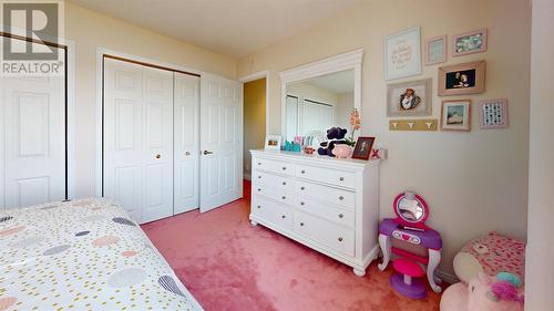 27 Parkshore Dr, Sault Ste. Marie, ON - Indoor Photo Showing Bedroom