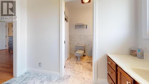 27 Parkshore Dr, Sault Ste. Marie, ON - Indoor Photo Showing Bathroom