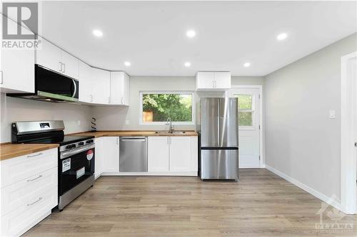 184 Grandview Road, Ottawa, ON - Indoor Photo Showing Kitchen