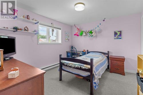 52 Firdale Drive, St. John'S, NL - Indoor Photo Showing Bedroom