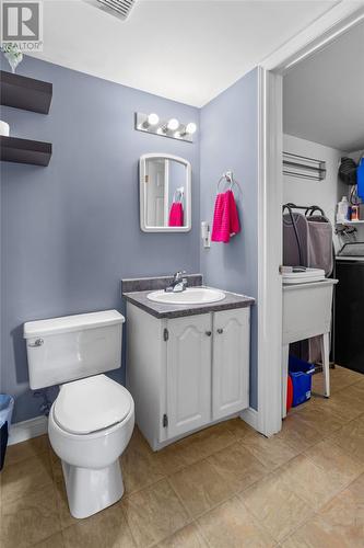 52 Firdale Drive, St. John'S, NL - Indoor Photo Showing Bathroom