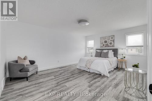 144 Pugh Street, Perth East (44 - Milverton), ON - Indoor Photo Showing Bedroom