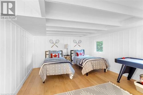 1140 Foxpoint Road, Bracebridge, ON - Indoor Photo Showing Bedroom