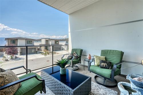 102-993 Antler Drive, Penticton, BC - Outdoor With Exterior