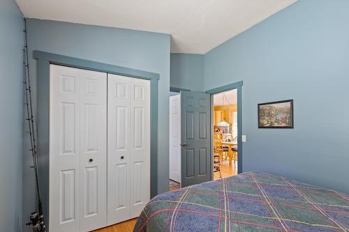 Block A Crooked Lake, Lake Country, BC - Indoor Photo Showing Bedroom