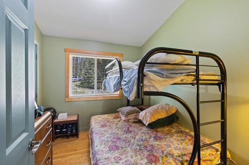 Block A Crooked Lake, Lake Country, BC - Indoor Photo Showing Bedroom