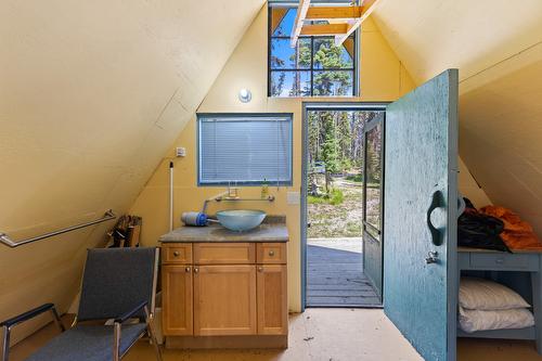 Block A Crooked Lake, Lake Country, BC - Indoor Photo Showing Other Room