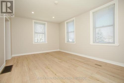 7 Elizabeth Street, Innisfil (Cookstown), ON - Indoor Photo Showing Other Room