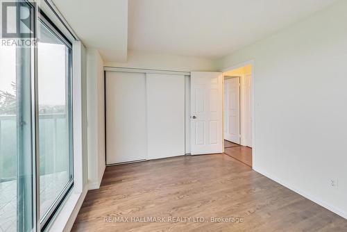 526 - 3 Ellesmere Street, Richmond Hill, ON - Indoor Photo Showing Other Room