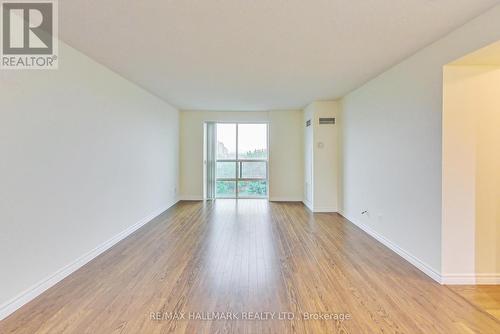 526 - 3 Ellesmere Street, Richmond Hill, ON - Indoor Photo Showing Other Room