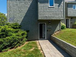 5915 Gainsborough Place  Halifax, NS B3K 5R8