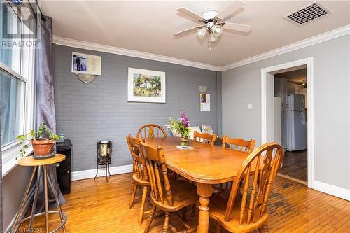 2459 3Rd Avenue E, Owen Sound, ON - Indoor Photo Showing Dining Room