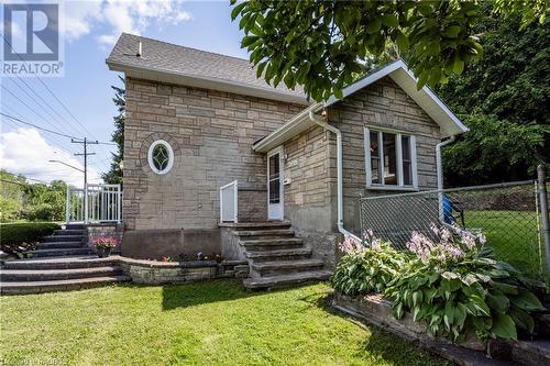 2459 3Rd Avenue E, Owen Sound, ON - Outdoor