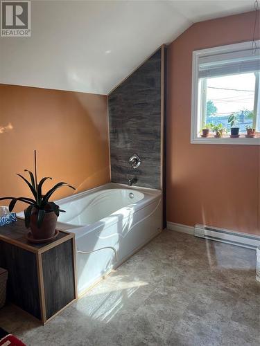 2 Wireless Road, Botwood, NL - Indoor Photo Showing Bathroom