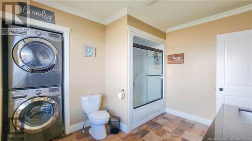 311 Goderich, Dalhousie, NB - Indoor Photo Showing Laundry Room