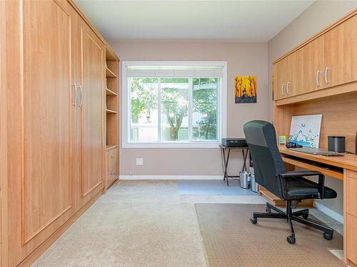 216-50 Songhees Rd, Victoria, BC - Indoor Photo Showing Office