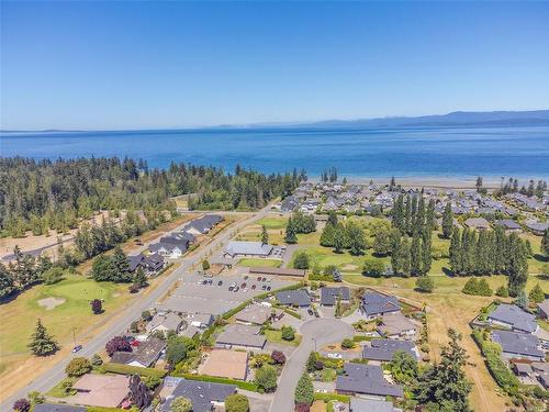 530 Sandwedge Close, Qualicum Beach, BC 