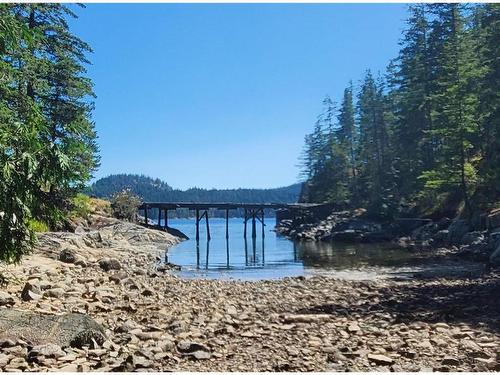 226 Bold Point Rd, Quadra Island, BC 