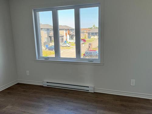 Master bedroom - 19 Rue Bowron, Huntingdon, QC - Indoor Photo Showing Other Room