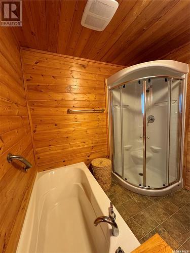 36 1St Street E, Weekes, SK - Indoor Photo Showing Bathroom