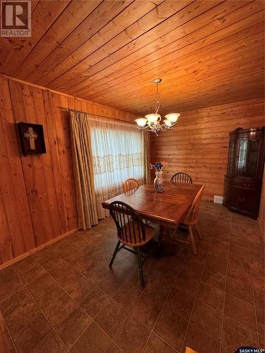 36 1St Street E, Weekes, SK - Indoor Photo Showing Dining Room