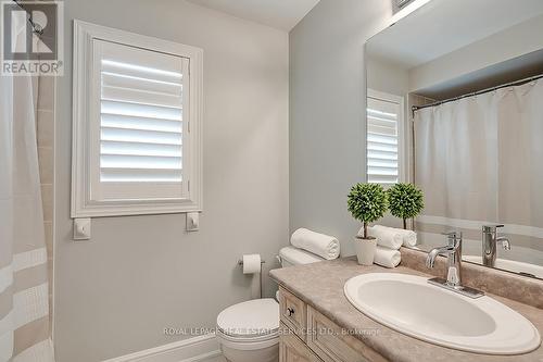 2284 Foxhole Circle, Oakville (West Oak Trails), ON - Indoor Photo Showing Bathroom