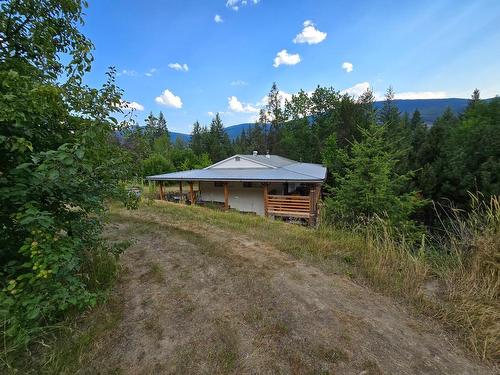 2449 Lloyd Road, Clearwater, BC - Outdoor