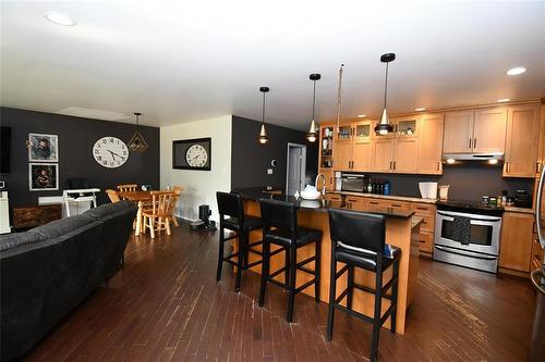 222 Bicknell Boulevard, Russell, MB - Indoor Photo Showing Kitchen