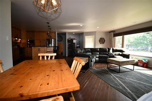 222 Bicknell Boulevard, Russell, MB - Indoor Photo Showing Dining Room