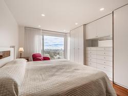 Master bedroom - 