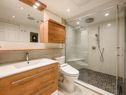 Ensuite bathroom - 