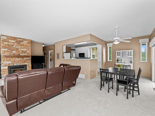 2387 Cridge Road, Kamloops, BC - Indoor With Fireplace