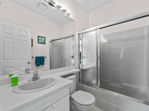 2387 Cridge Road, Kamloops, BC - Indoor Photo Showing Bathroom