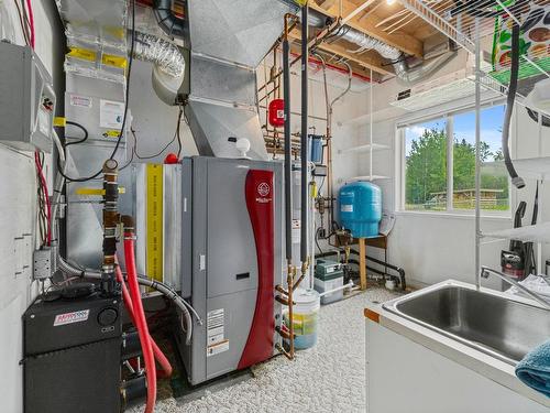 2387 Cridge Road, Kamloops, BC - Indoor Photo Showing Basement