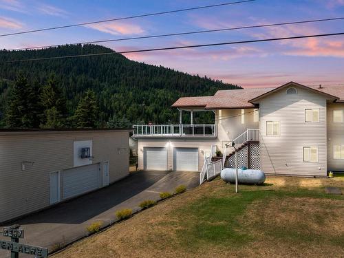 2387 Cridge Road, Kamloops, BC - Outdoor