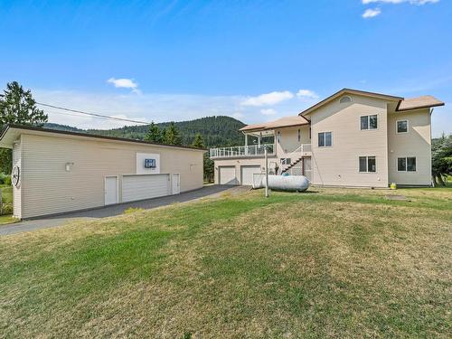 2387 Cridge Road, Kamloops, BC - Outdoor