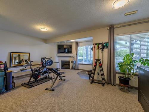 1-411 Aberdeen Drive, Kamloops, BC - Indoor Photo Showing Gym Room