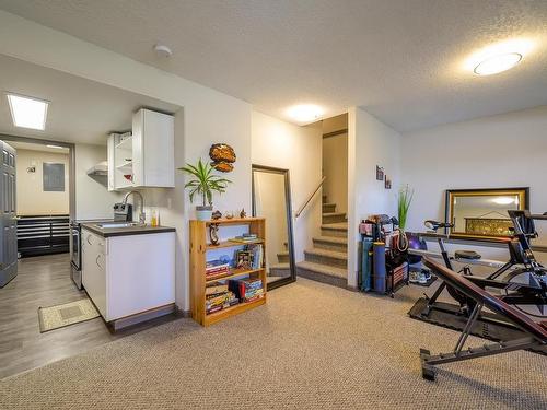 1-411 Aberdeen Drive, Kamloops, BC - Indoor