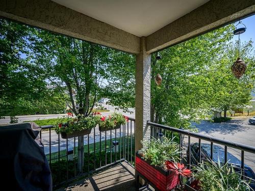 1-411 Aberdeen Drive, Kamloops, BC - Outdoor With Deck Patio Veranda