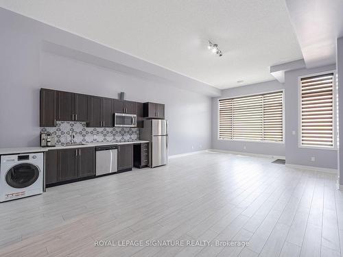 50 Mccardy Crt, Caledon, ON - Indoor Photo Showing Kitchen