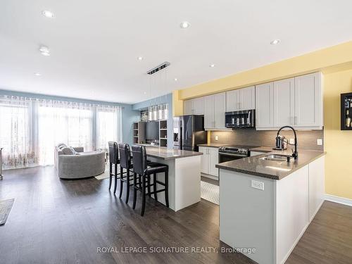 50 Mccardy Crt, Caledon, ON - Indoor Photo Showing Kitchen With Double Sink With Upgraded Kitchen