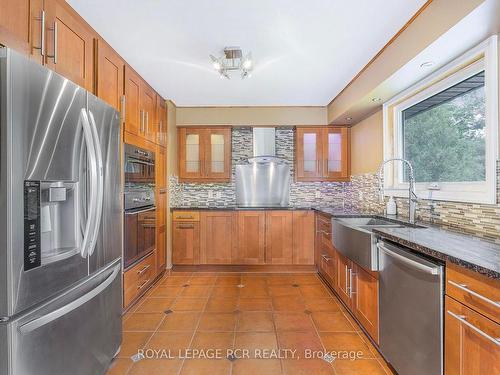 487072 30Th Sdrd, Mono, ON - Indoor Photo Showing Kitchen With Stainless Steel Kitchen With Upgraded Kitchen