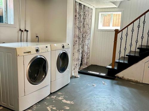 Sous-sol - 521 Rue Bédard, Shawinigan, QC - Indoor Photo Showing Laundry Room