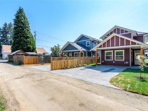 649 5Th St, Courtenay, BC 